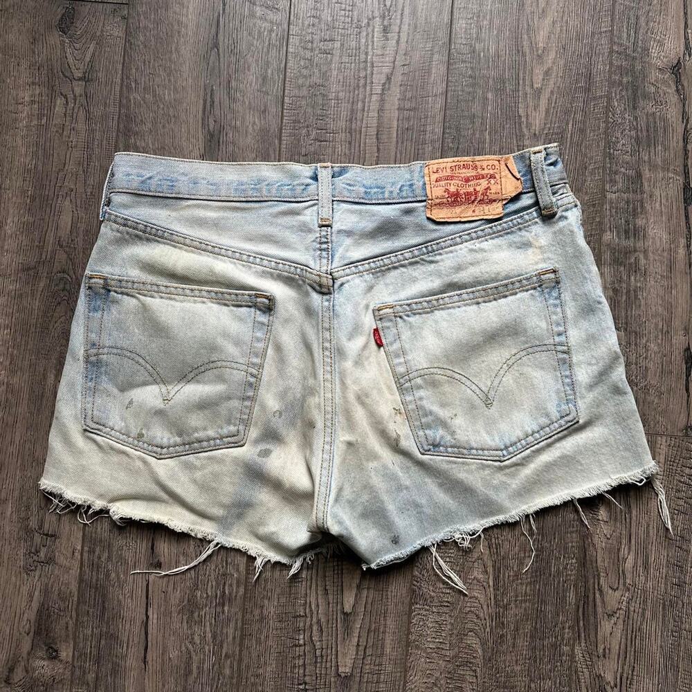 Vintage 80s Levis Thrashed Faded Denim Jean Booty Short Daisy Dukes